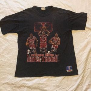 Vintage Chicago Bulls triple threat T-shirt